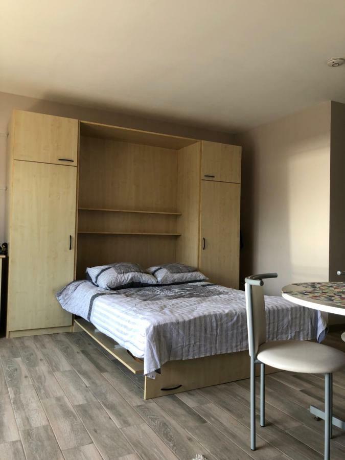 Apartmán Shiny Nice Studio At Ostende Exteriér fotografie